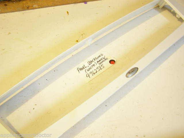 WHIRLPOOL STOVE 9762585 Panel, Backguard (white) marks, scratches USED WHIRLPOOL STOVE 9762585 Panel, Backguard (white) marks, scratches USED